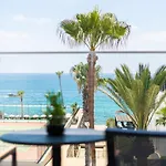 Waterside Sea View 4*