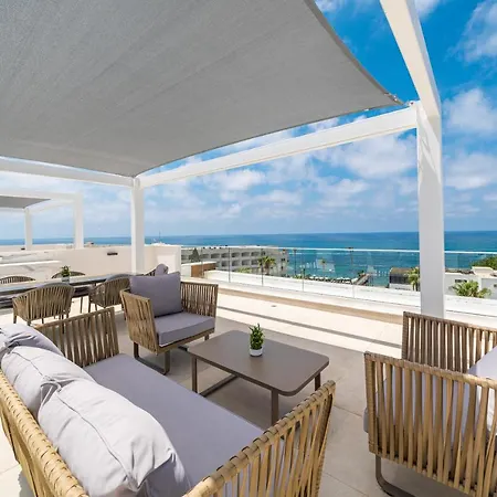 Waterside Sea View 4*