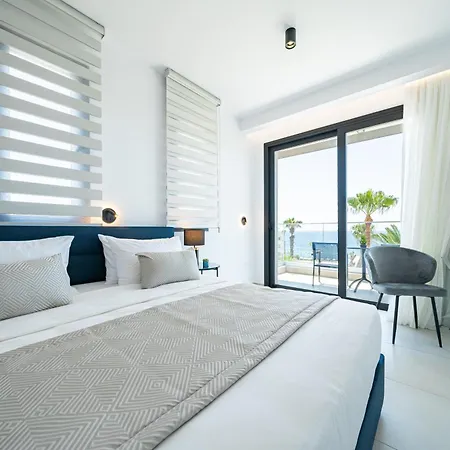 Lägenhetshotell Waterside By Deserve Paphos