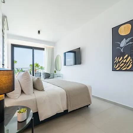 아파트호텔 Waterside Sea View 4*