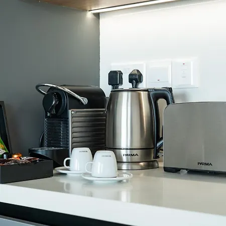 Waterside Sea View Hotel apartamentowy Pafos