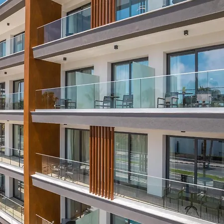 Waterside Sea View Aparthotel